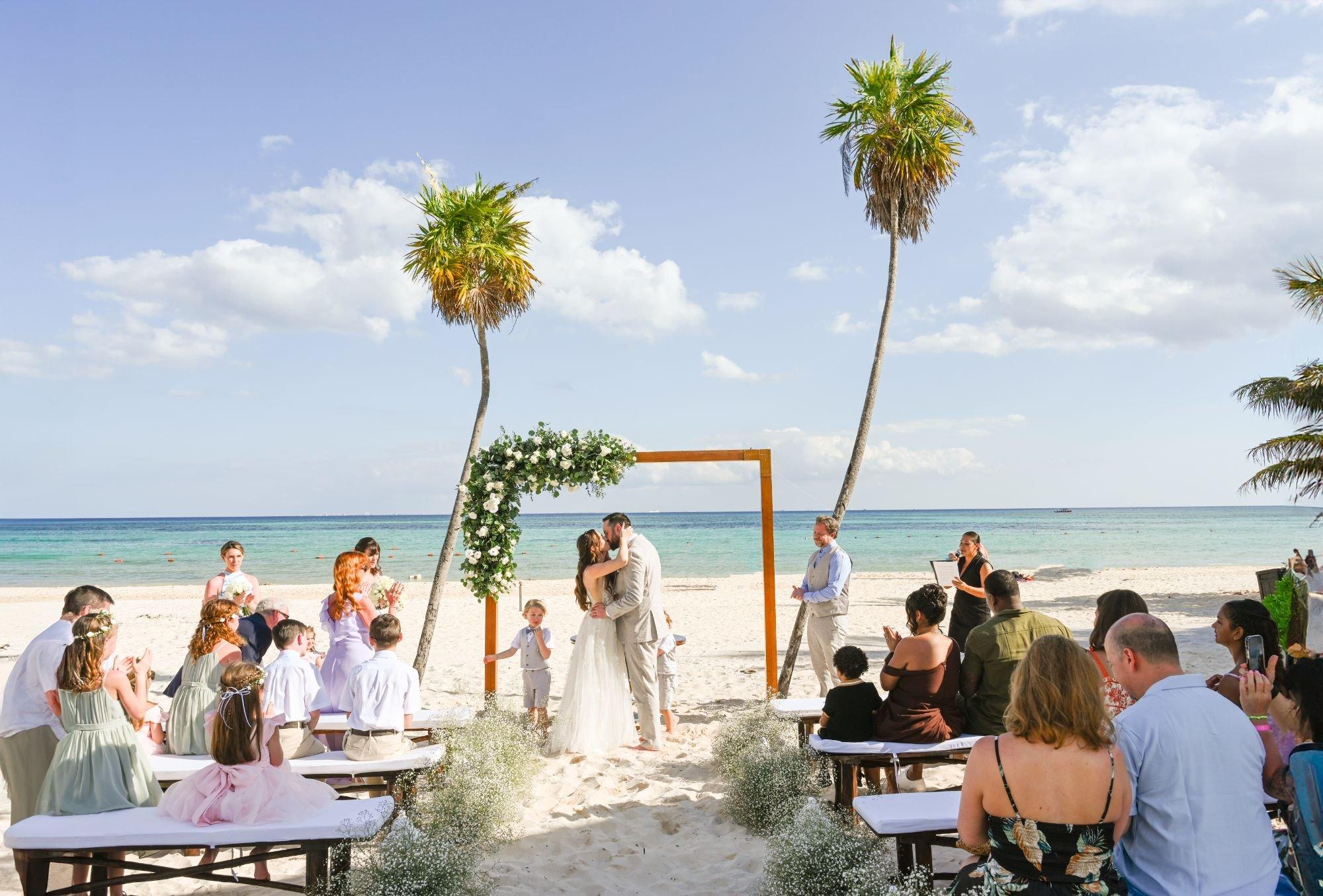 carousel-hero-element image-5