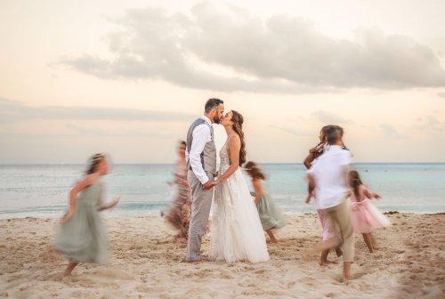 mobile - carousel-hero-element image-0